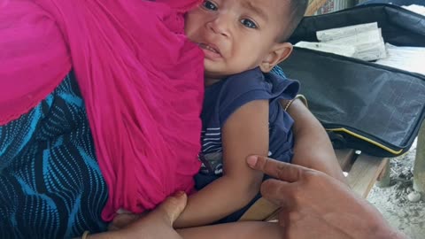 cute baby injection crying video of USA baby immunization Mummant #shorts #trending #vaccine