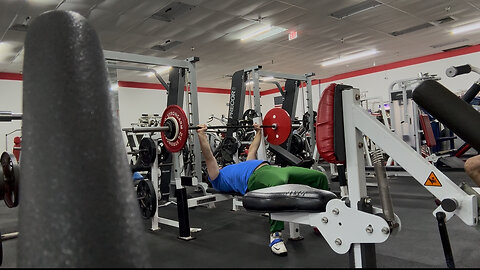 Bench Presses 87.5KG/192LBs for 8 Reps