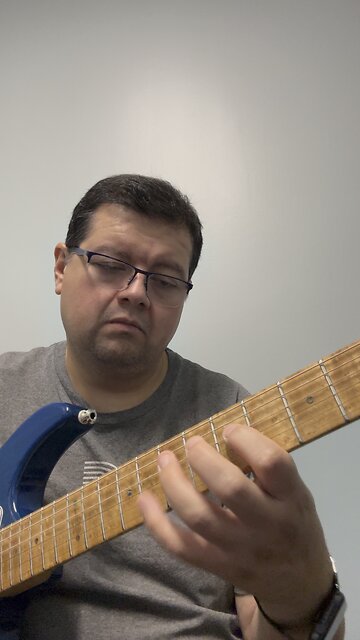 Lick 2 Am7b5 pentatonic lick