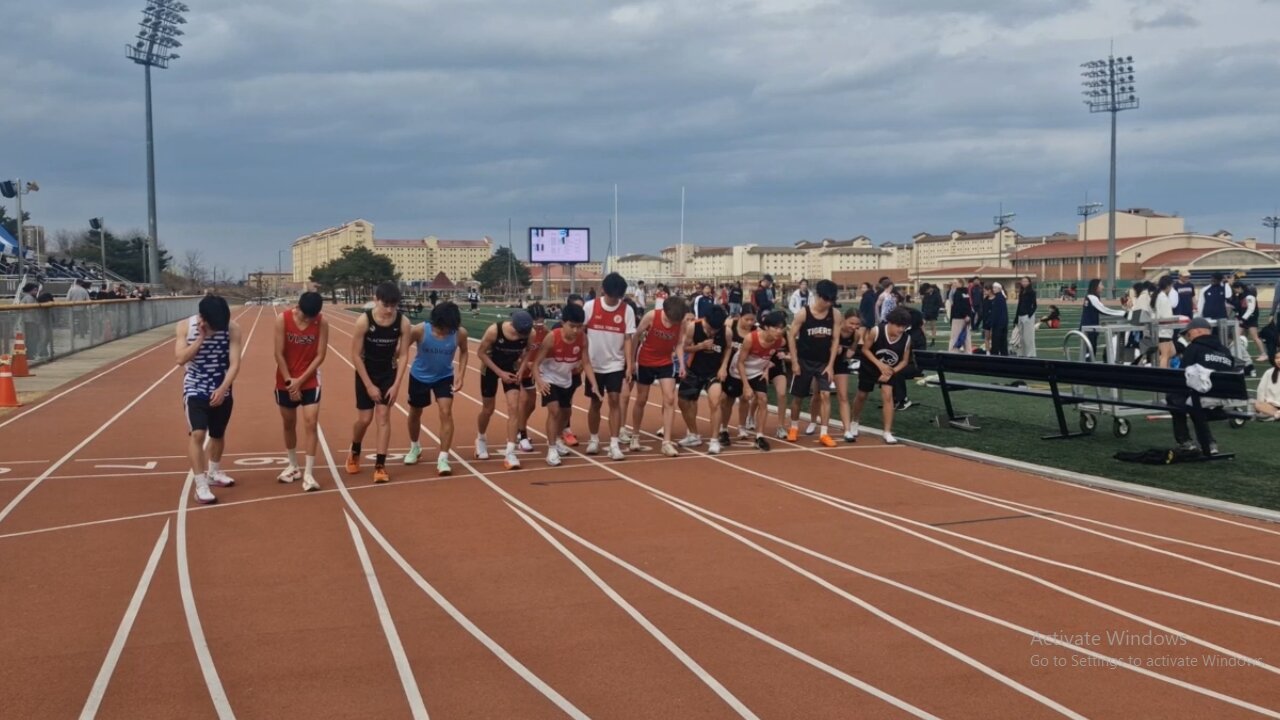Humphreys High School Track 3200m March 15, 2025