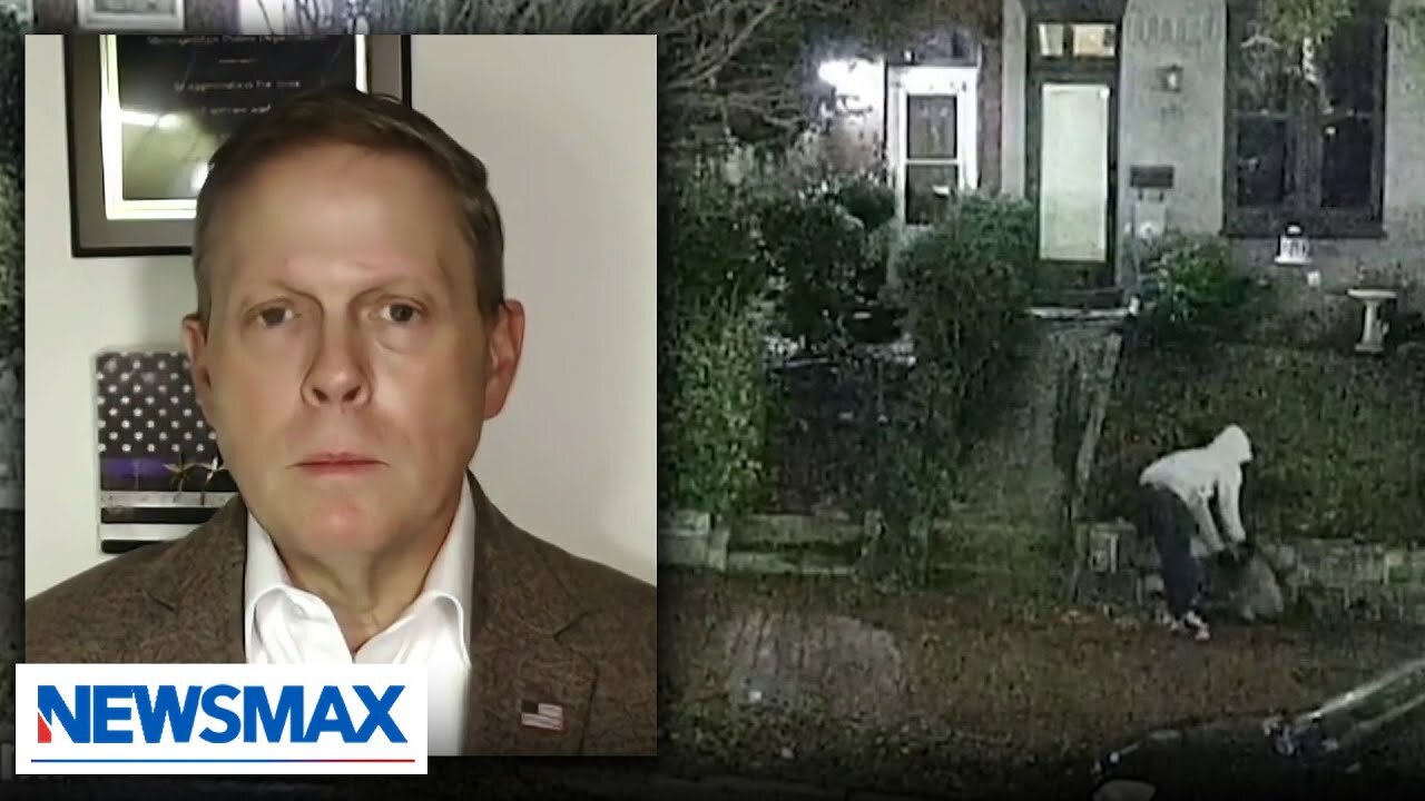 Former Capitol police chief reacts to J6 pipe bomb suspect revelation | Rob Schmitt Tonight