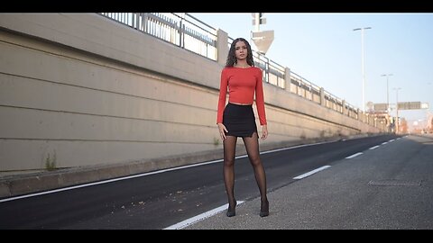 NYLON RITA FASHION MODEL FILM in Turin : Pantyhose, Tights, Stockings (4K)