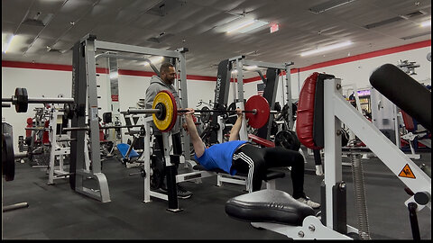 Bench Presses 107.5KG/236LBs 5 Rep PR