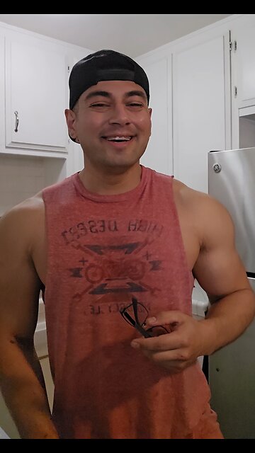 I eat pizza today, I'm loser.