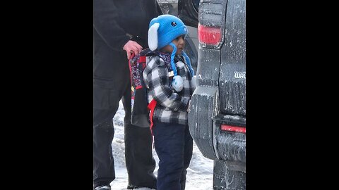 Did ICE Detain a 5 Year Old Kid? BLM Protested at Church Service, Now Arrests Made; Billionaires Tax