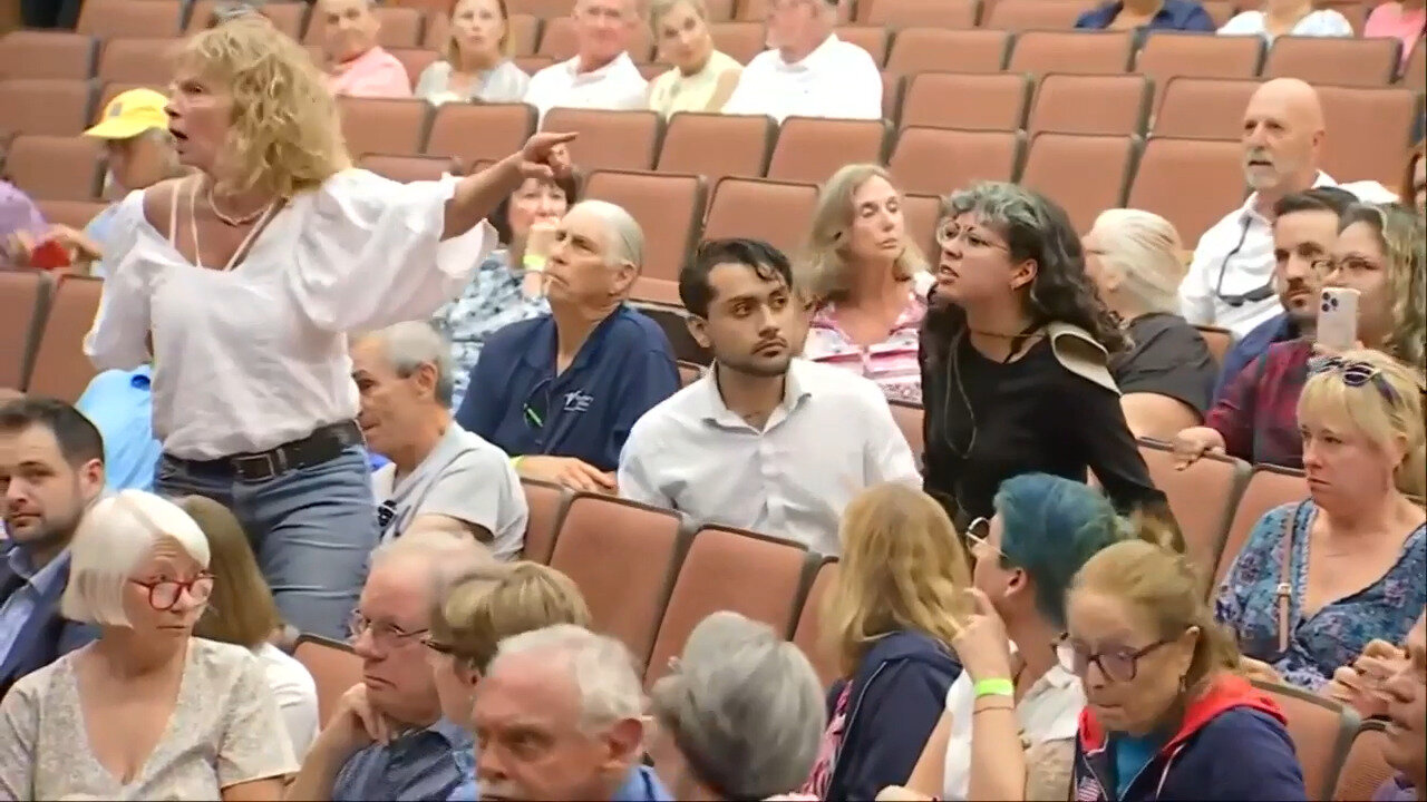Rep. Byron Donalds Argues With Anti-Israel Protester During Town Hall