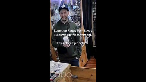 When a YouTube legend visits ‎⁨@savvybuilds⁩ #shorts #canada #fyp #famous #yyj #victoriabc #star