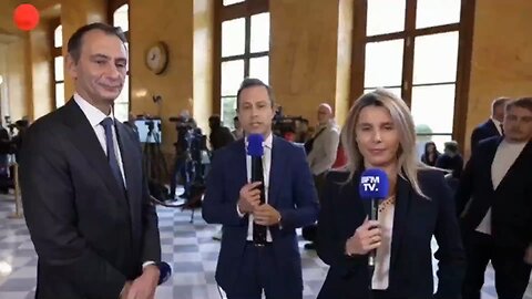 🇫🇷 Socialist chic: French MP tries to hide expensive watch before