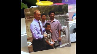 💥🇷🇺 Hallan al niño chino que conoció a Putin hace 25 años