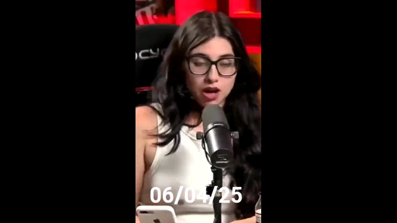 No geral o esqueedista não é normal.