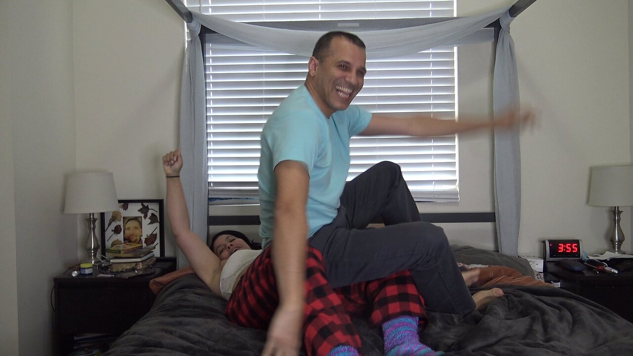 BAD CHOICES CHALLENGE #12 *LOSER GIVES A LAP DANCE*