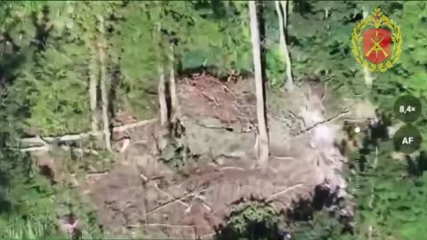 🎥⚡ Ukraine Russia War | Fiber-Optic Drone Strikes Ukrainian M114 Howitzer at Dronovka | RCF
