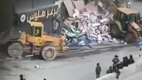 60,000 Palestinians Expelled from Jenin & Tulkarem Camps – Now Qalandia & Kufr Aqab Under Siege!