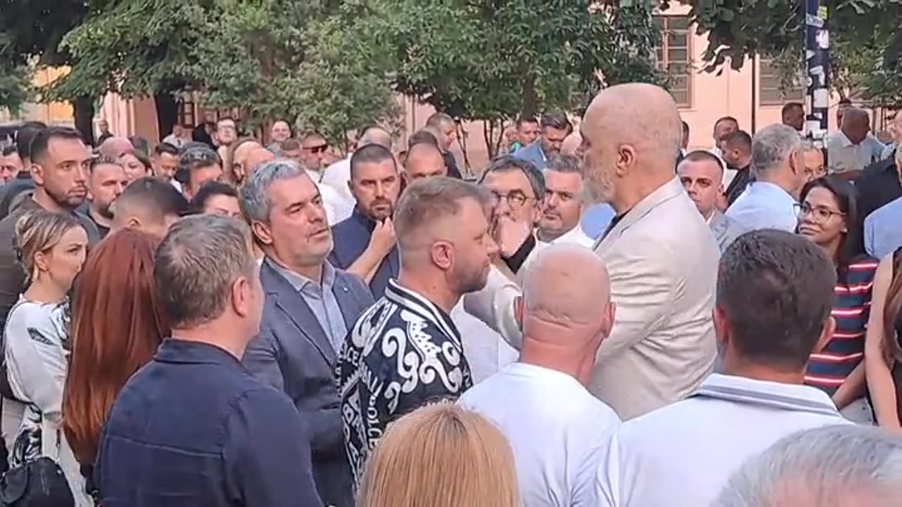 Rama telendis kryebashkiakun e Vlorës në festën e PS