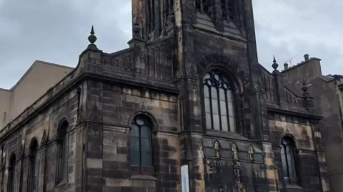 🏴 Explore Edinburgh – Scotland’s Historic and Enchanting Capital! 🏰