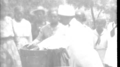 Helping Negroes to Become B... - Helping Negroes to Become Better Farmers and Homemakers - 33-156-r2