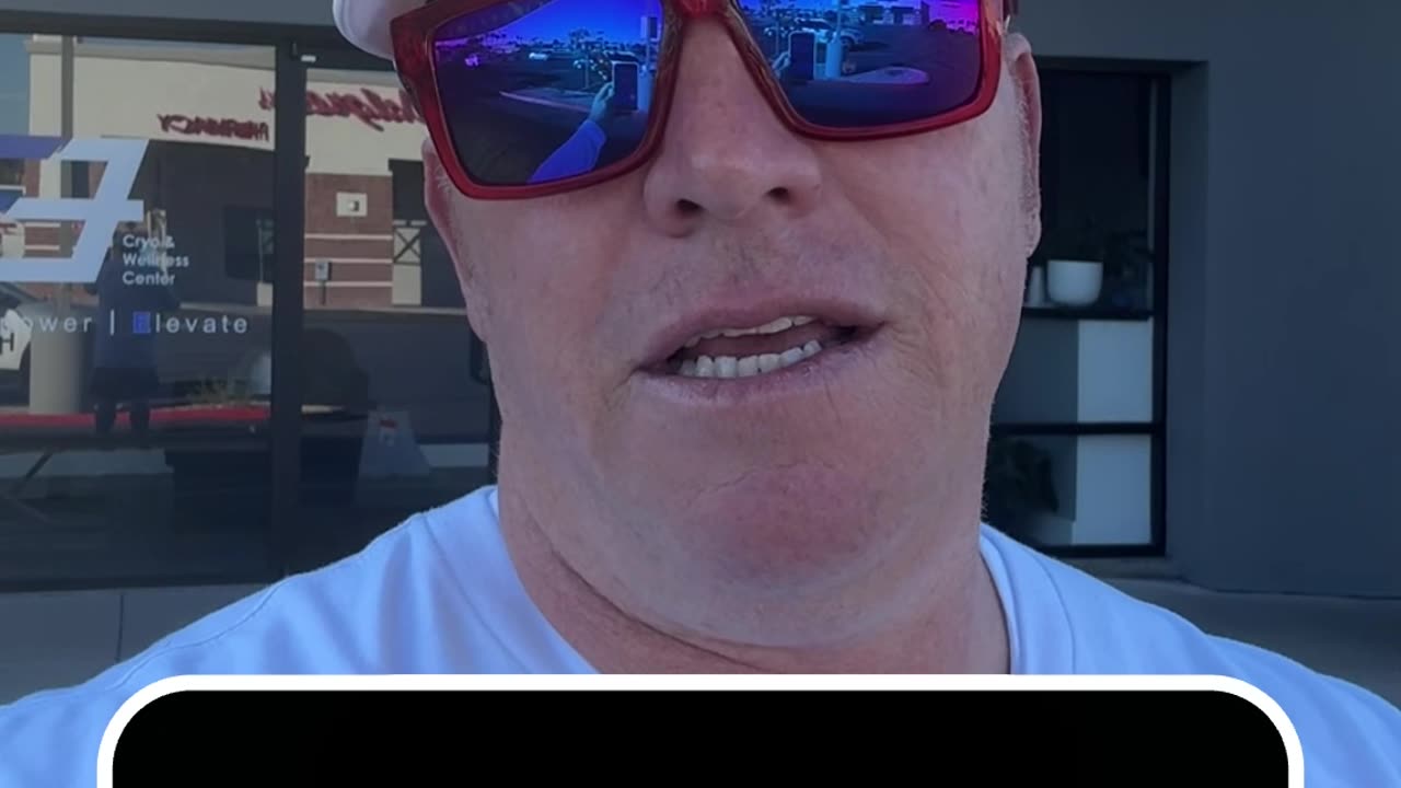 Noel’s Neighbor featuring E3 Cryo