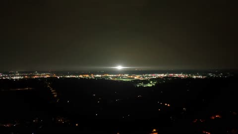 Night time drone flight with a bunch of editing tricks!