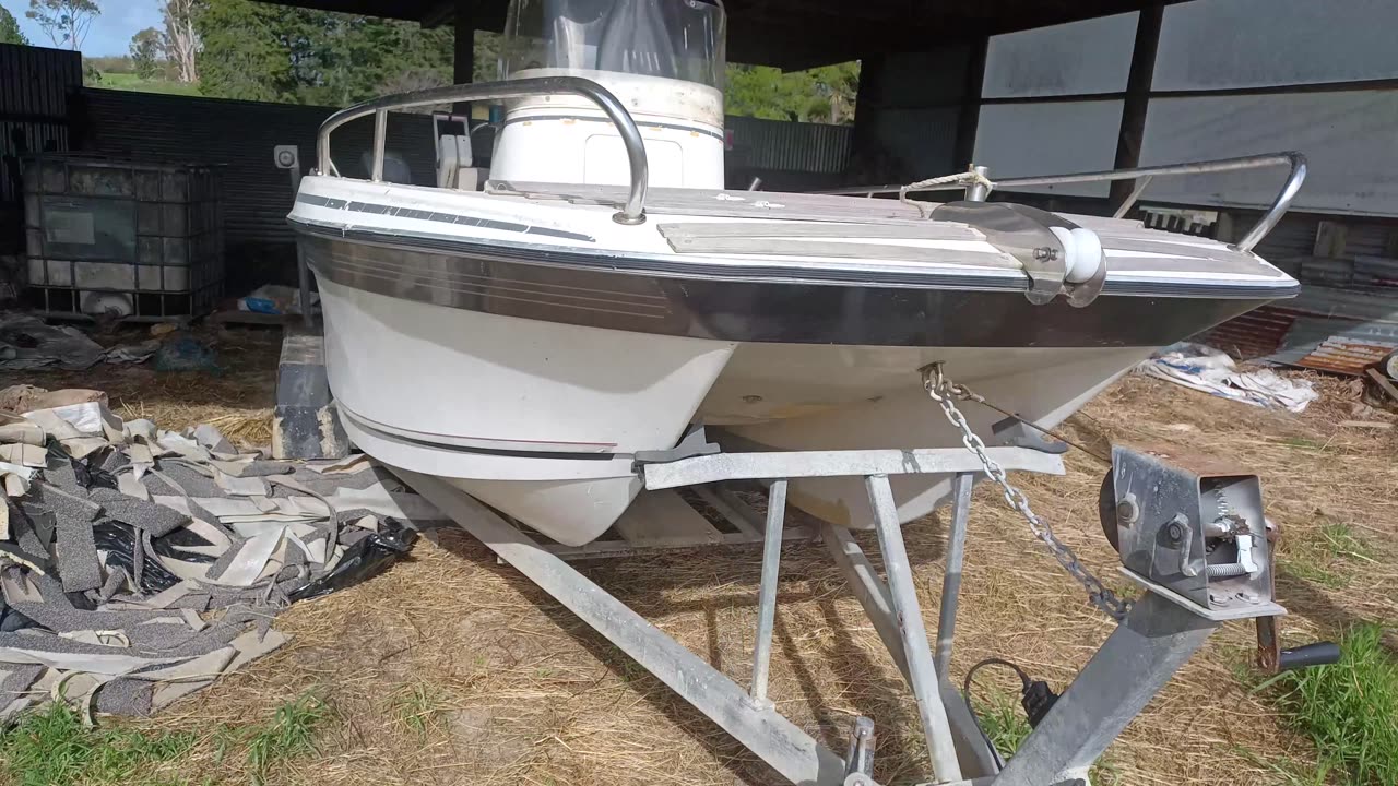 New to me fist boat needs work