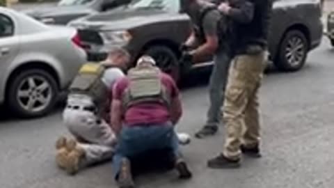 “I can’t breathe,” man tells ICE agents in Spanish five times during his arrest in Portland.