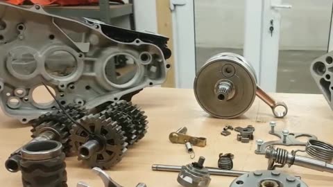 Frame-Off Restoration of a 2-Stroke CR250