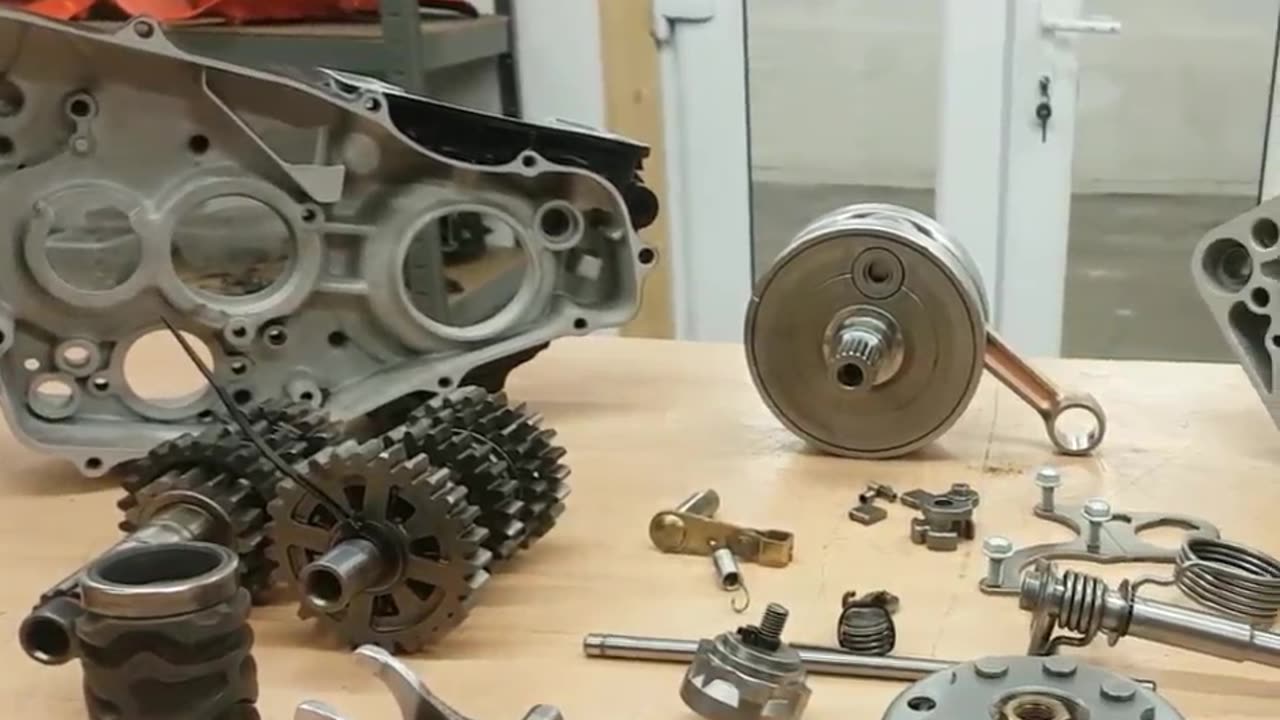 Frame-Off Restoration of a 2-Stroke CR250