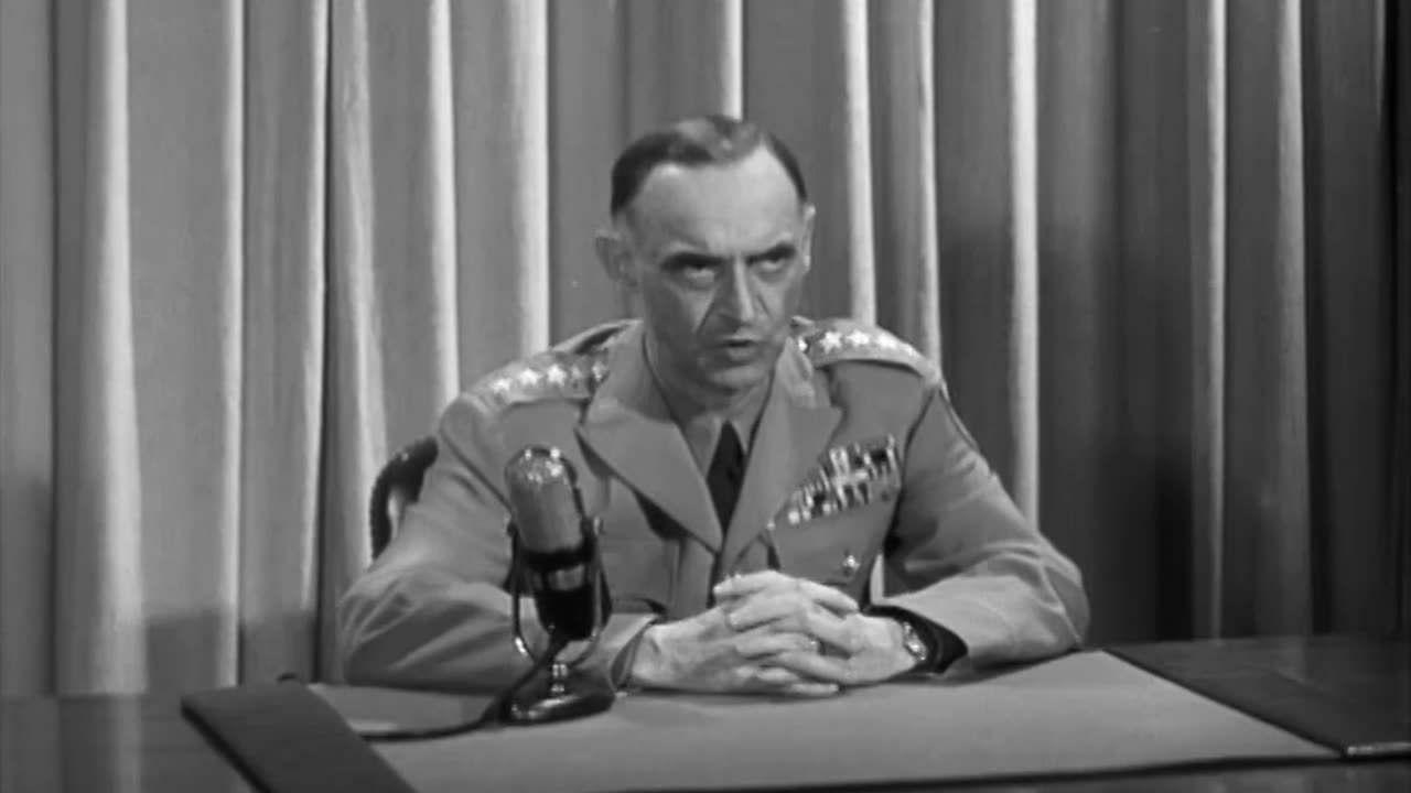 GENERAL LUCIUS D. CLAY IS WELCO... - GENERAL LUCIUS D. CLAY IS WELCOMED IN WASHINGTON - 111-adc-7500