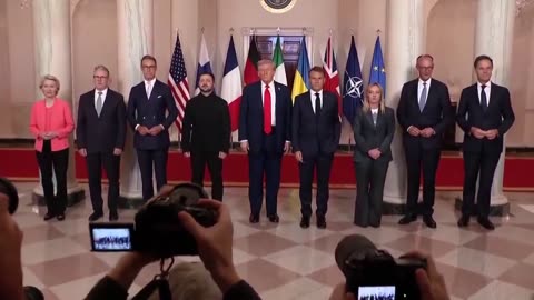 Trump, Zelensky, and other European leaders participate in a family photo at Cross Hall.