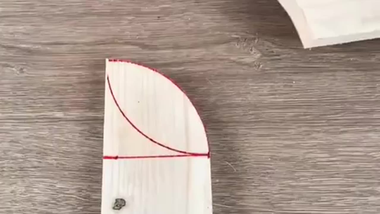 Fixing this cracked wood with just nails, wire and How to get a perfect 90° angle 🪵🪓