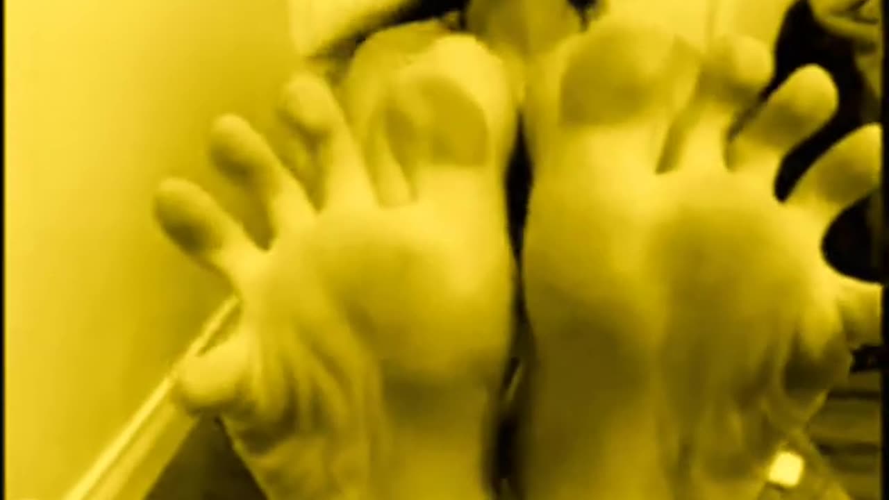 really good toe spreading (Toe spreading challenge)