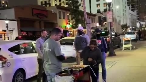 Plainclothes and masked ICE agents arrest florist in San Diego.