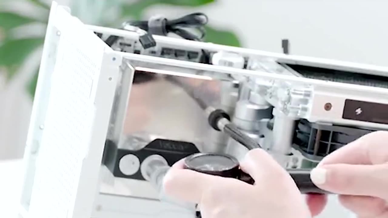 🔥 #PCBuilding #GamingSetup #WhitePC #RGBBuild #GamingPC #techshorts