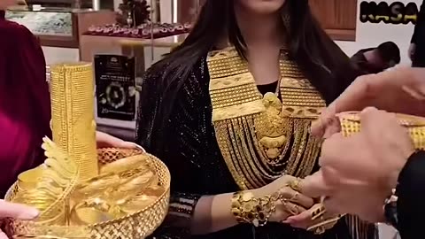 Dubai Gold 🇦🇪🥰🫶#dubai #gold #uae #shorts #burjkhalifa #travel