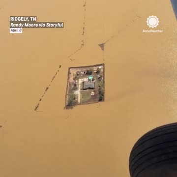 Tennessee Homeowners Built a Levee to Protect Their Home