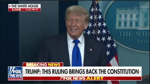 🚨BREAKING: A Cameraman SHOUTS "Trump 2028" in the middle of President Trump taking questions.