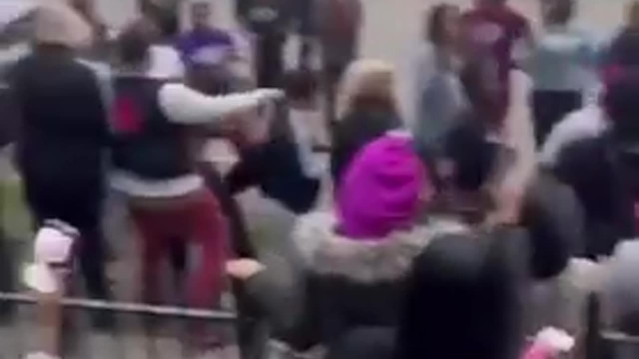 NIGGER NEIGHBORHOODS BACK TO AFRICA