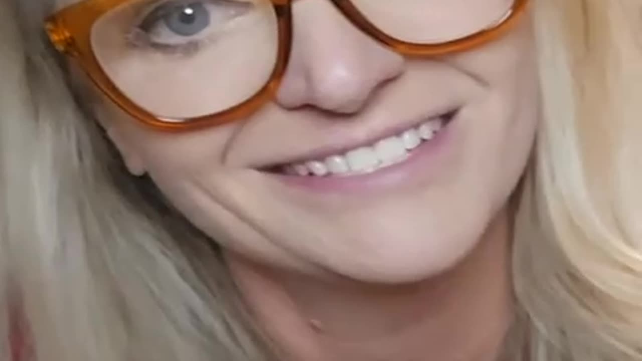 4 reasons to date me