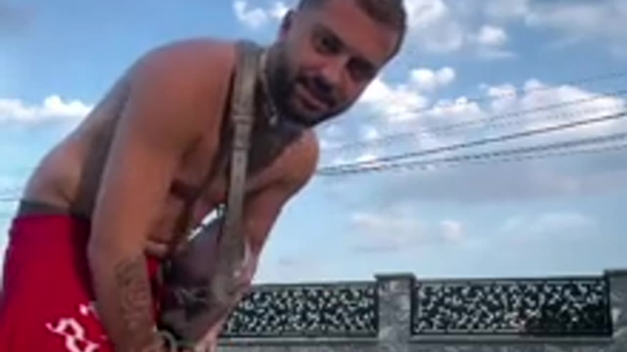 Përplasja për hitin e verës, Gjesti ‘provokon’ me deklaratën për Eglin