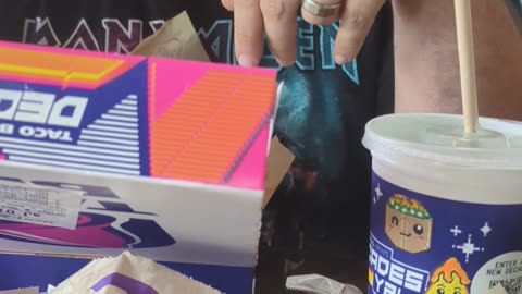 Doritos Ranch Tacos Taste Test The Fast-Food Restaurant & Dessert Review Guys