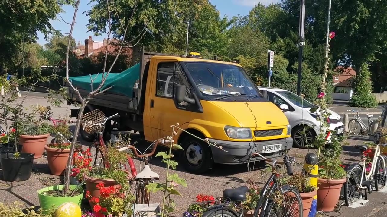 A Clock Work Orange Train Norwich Station Mountain Bike Rapist Frame FIX Assassinating