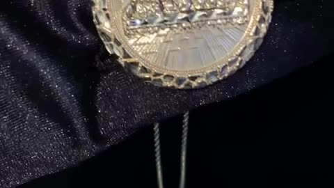 10K Solid Gold Last Supper Pendant Setup