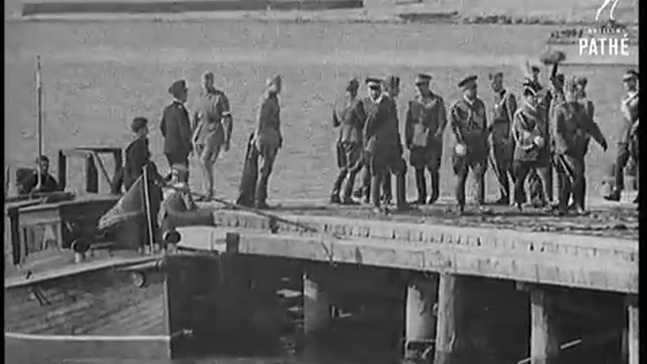 Mussolini In Libya (1937)