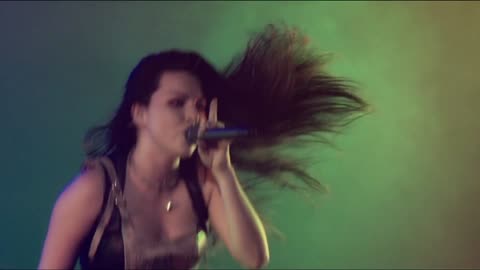 Farther Away - Evanescence (live)