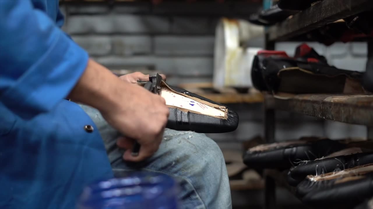 Химчистка Кожаных Сумок. Полное Руководство по Уходу. Чтобы кожаная сумка выглядела как новая?