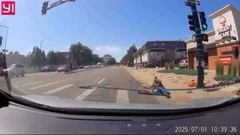 LOOK BOTH WAYS 🛴 BEFORE YOU SCOOT❗