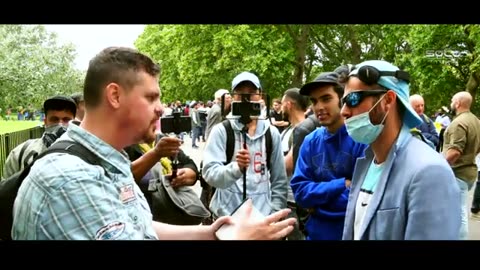 New Muslim agrees Bible can't be changed Bob Speakers' Corner 360 x 640