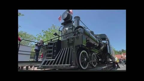 "Steam Engine No9" One Man Dan