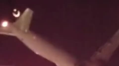 Incredibly Low Flight Over Residential Area