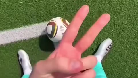 LEARN THIS VIRAL FOOTBALL SKILL🚀💥#shorts #skill #tutorial #football #viral