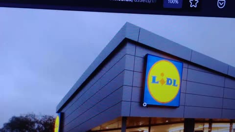 #lidl, #tesco, same shit different wrapping, 3kg chicke